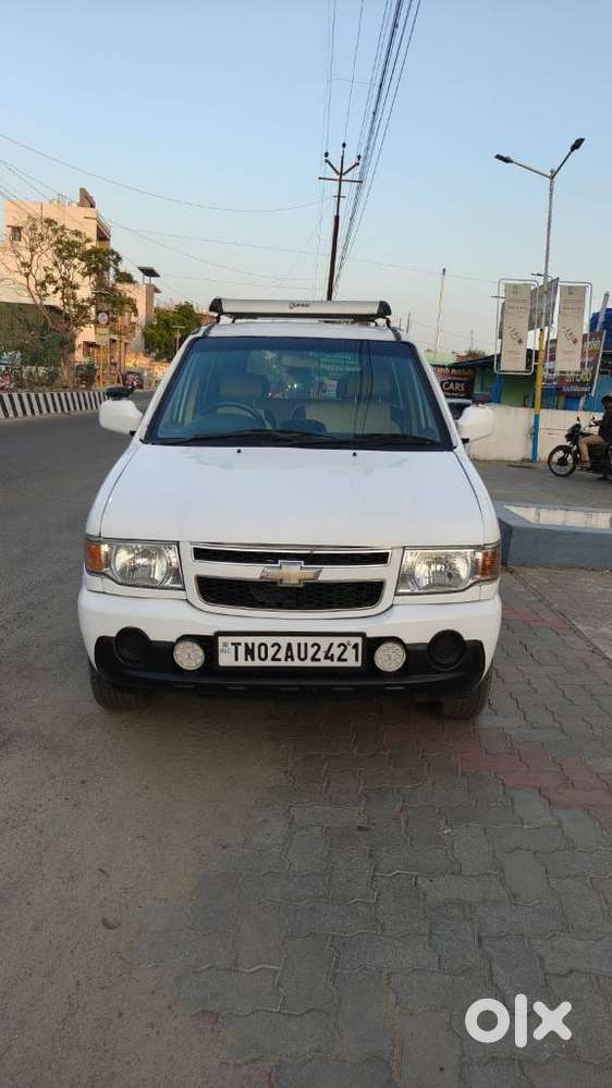 Chevrolet Tavera Neo Ls B3 - 10 Seats Bsii, 2012, Diesel