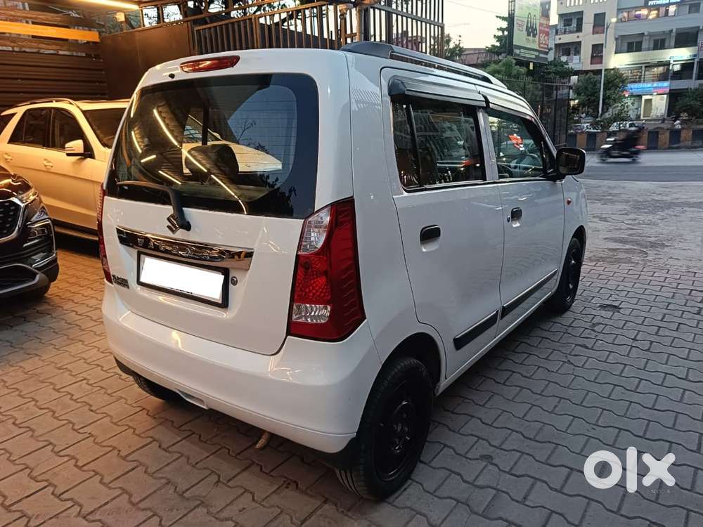Maruti Suzuki Wagon R Amt Vxi, 2017, Petrol