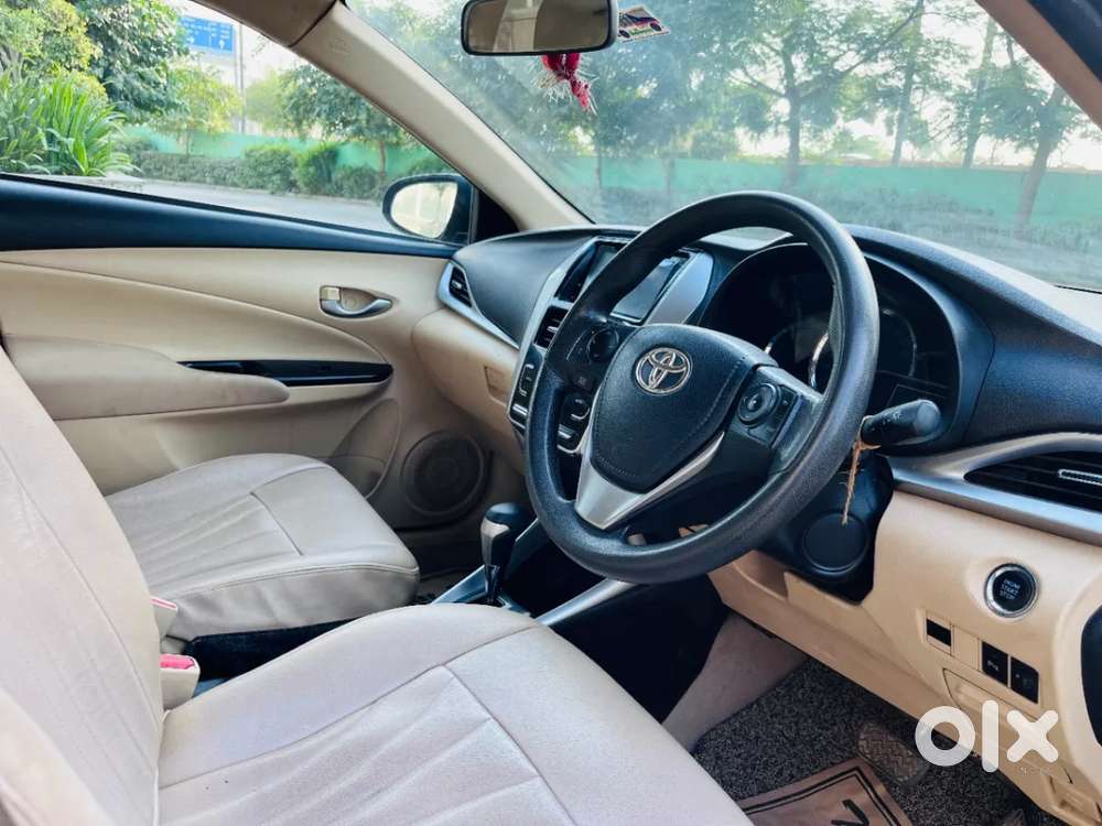 Toyota Yaris G Cvt, 2018, Petrol