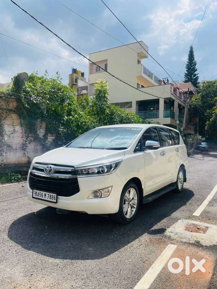 Toyota Innova Crysta 2.8 Z, 2016, Diesel