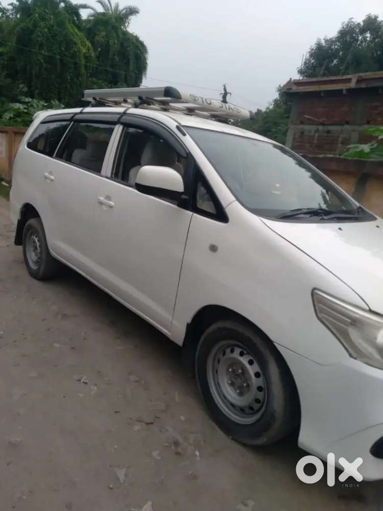 Toyota Innova 2.5 G 2016