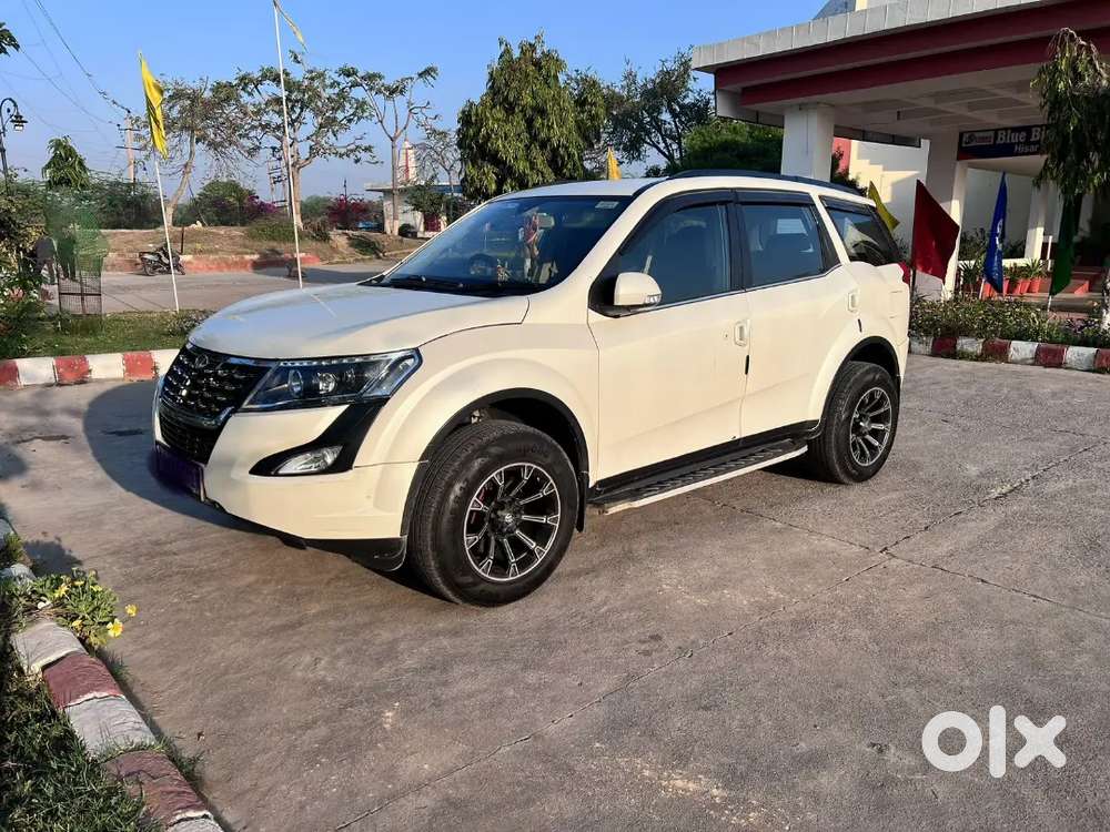 Mahindra Xuv500 2017 Diesel 114000 Km Driven.