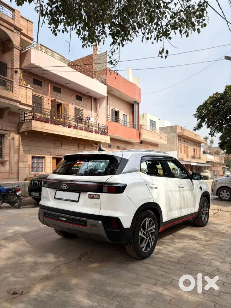 Hyundai Creta 2025 Cng + Petrol 10000 Km Driven