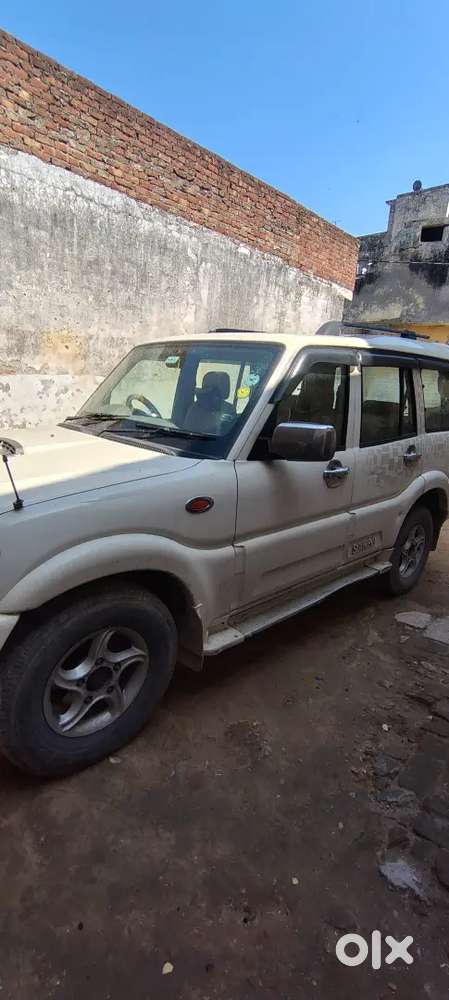 Mahindra Scorpio 2013 Slx