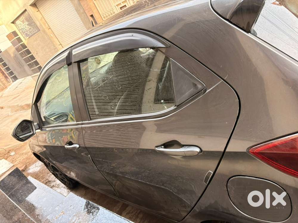 Tata Tiago Petrol Well Maintained