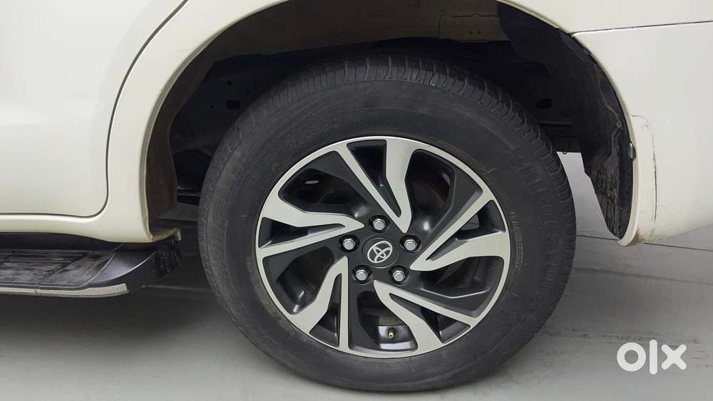 Toyota Innova Crysta [2020-ongoing] 2.7 Vx 7 Str, 2021, Petrol
