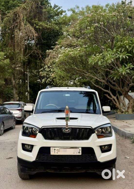 Mahindra Scorpio S4 Plus 9s, 2016, Diesel