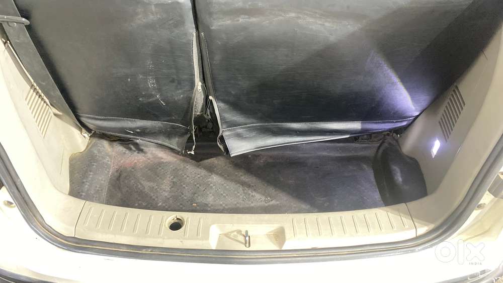 Mahindra Marazzo M6 8str, 2018, Diesel