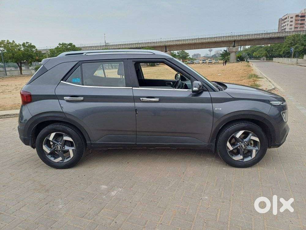 Hyundai Venue 1.0 Sx (o) Turbo Imt, 2021, Petrol