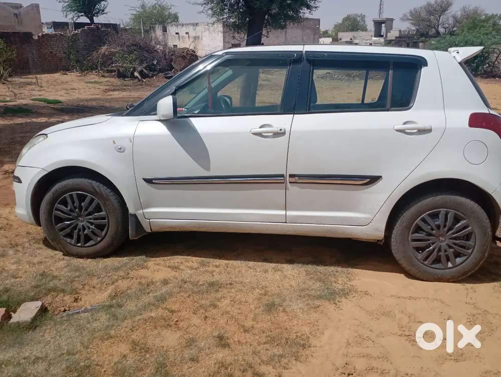 Maruti Suzuki Dzire 2010 Diesel 130000 Km Driven