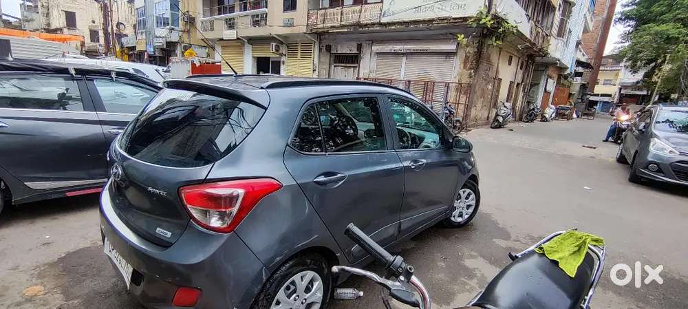 Hyundai Grand I10 2015 Diesel  2nd Owner  Well Maintained