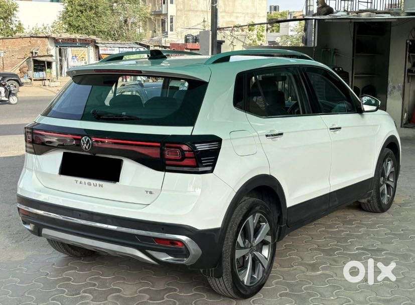 Volkswagen Taigun 1.0 Tsi Topline At, 2024, Petrol
