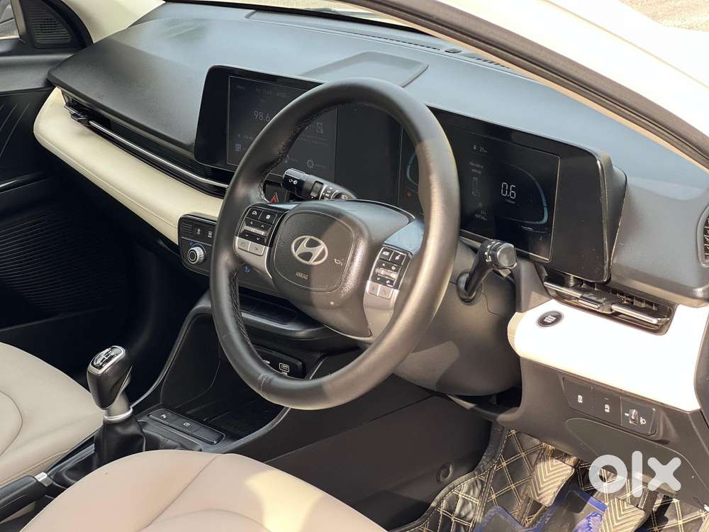 Hyundai Verna, 2023, Petrol