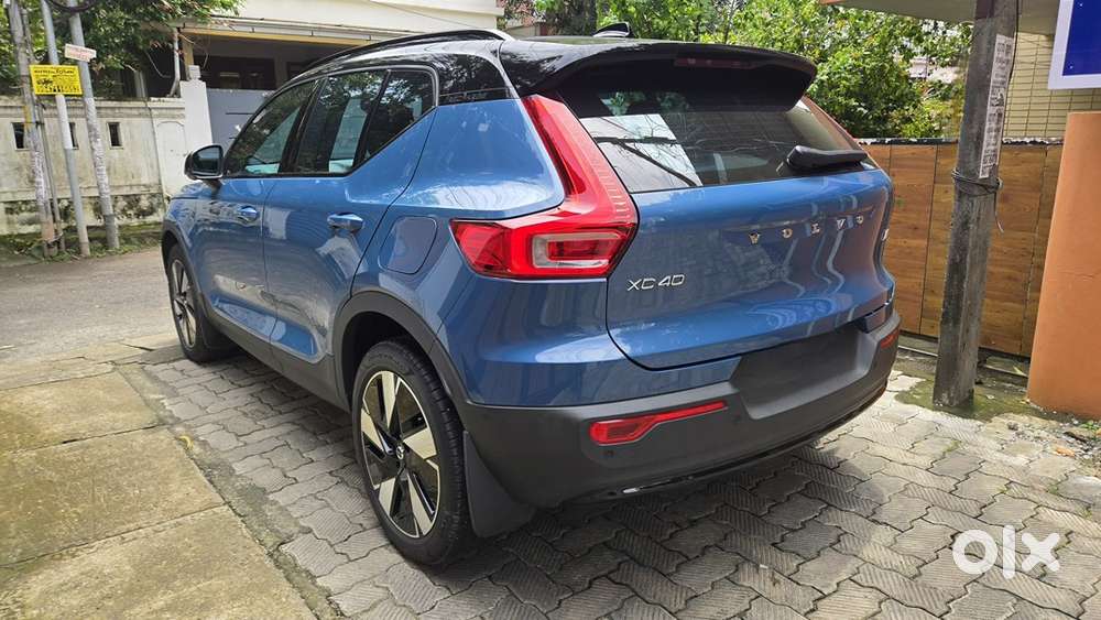 Volvo Xc40 Recharge 2024 Electric 13500 Km Driven