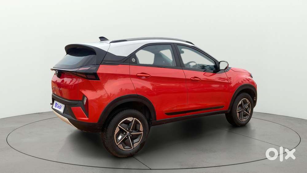 Tata Nexon Creative 1.2 Revotron Petrol 6 Amt Dt, 2023, Petrol