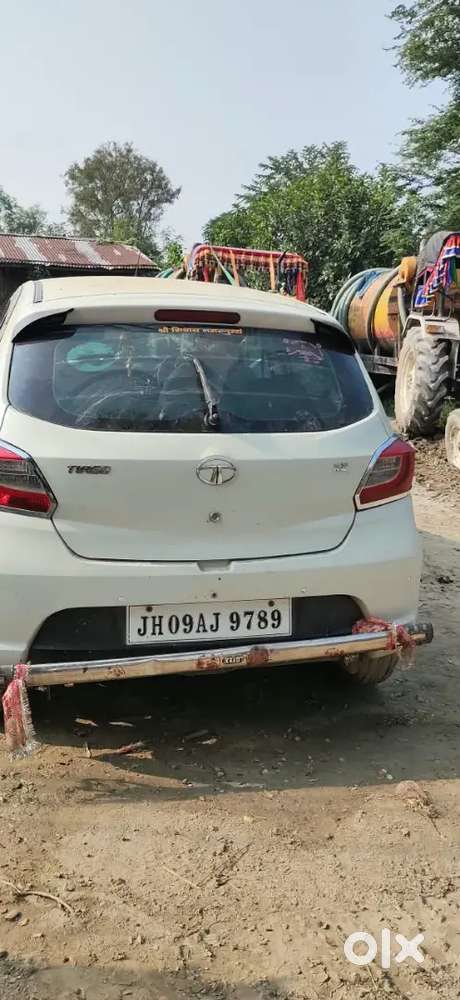 Tata Tiago Revotron Xz 2018