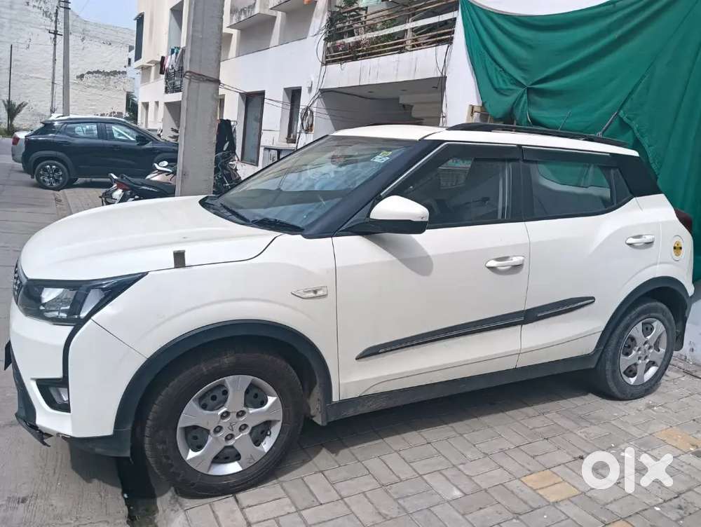 Mahindra Xuv300 2023 Diesel 65000 Km Driven