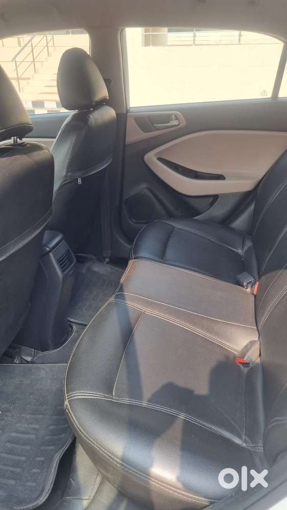 Hyundai I20 1.4 Asta (o) Crdi, 2015, Diesel