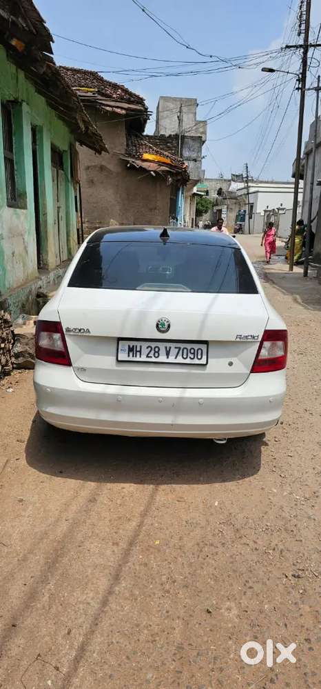 2013 Scoda Rapid Elge 1.6 Mtmy 13tdicr