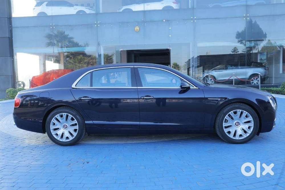 Bentley Flying Spur V8 Petrol, 2014, Petrol