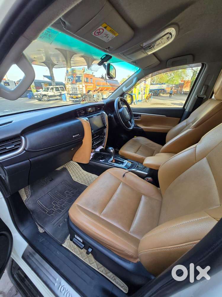 Toyota Fortuner 4x2 At 2.8 Diesel, 2022, Diesel