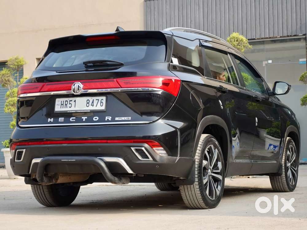 Mg Hector Plus Sharp Pro 1.5 Turbo Petrol Cvt 6 Str, 2023, Petrol
