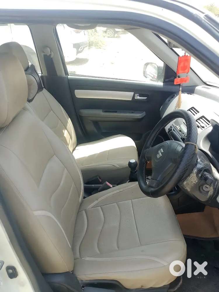 Maruti Suzuki Swift Dzire 2011