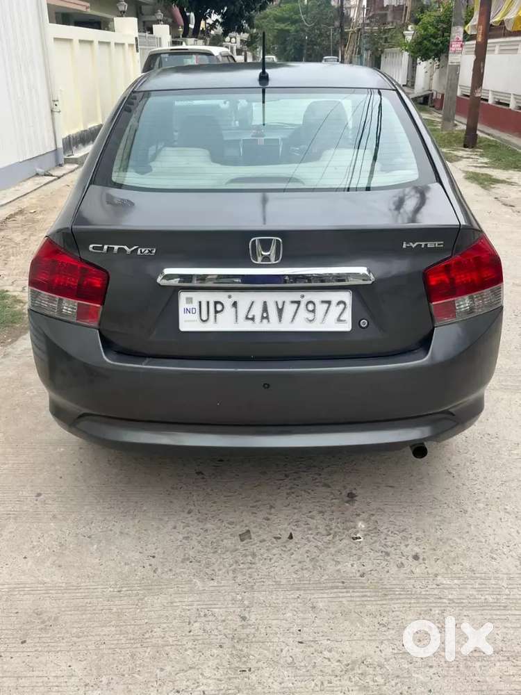 Honda City Petrol Want 2 Sell