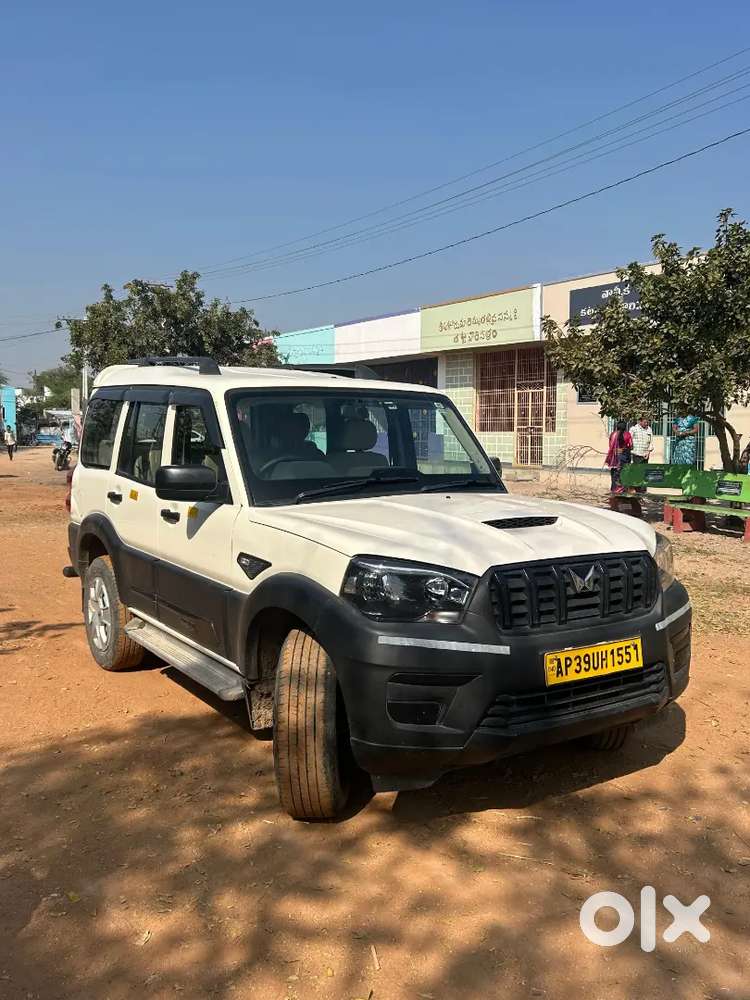 Mahindra Scorpio Classic 2022 Diesel 52000 Km Driven