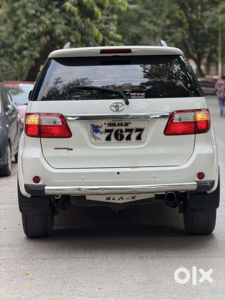 Toyota Fortuner 3.0 4x4 Manual, 2011, Diesel