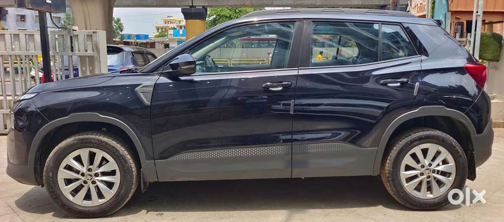 Skoda Kylaq Signature At, 2025, Petrol