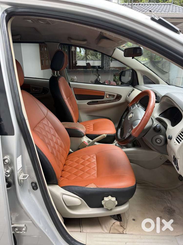 Toyota Innova 2.5 V 7 Str, 2013, Diesel