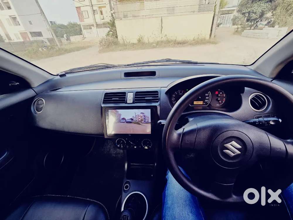 Maruti Swift 1.3 Vxi | Well Maintained | Good Condition | Power Ac & W