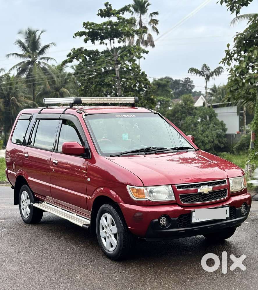 Chevrolet Tavera Neo 3 Ls- 7(c), Str Bs-iv, 2014, Diesel