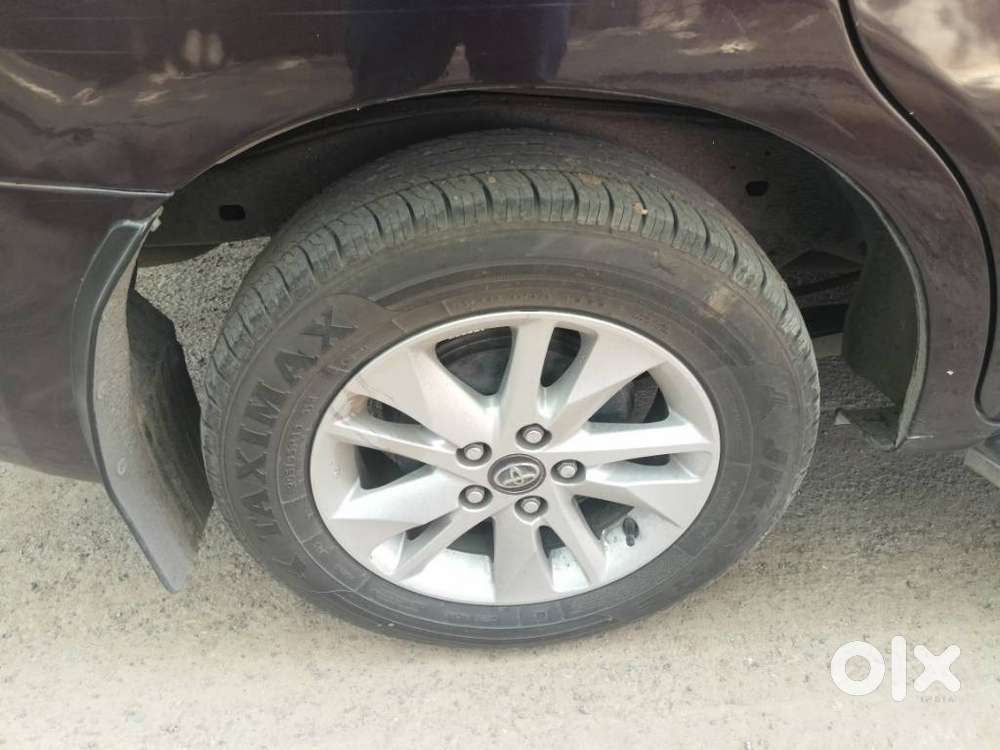 Toyota Innova Crysta 2.4 V, 2017, Diesel