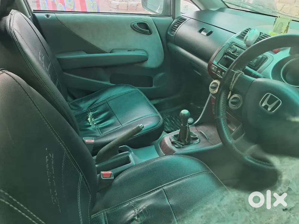 Honda City Zx 2007 Cng & Hybrids 175000 Km Driven
