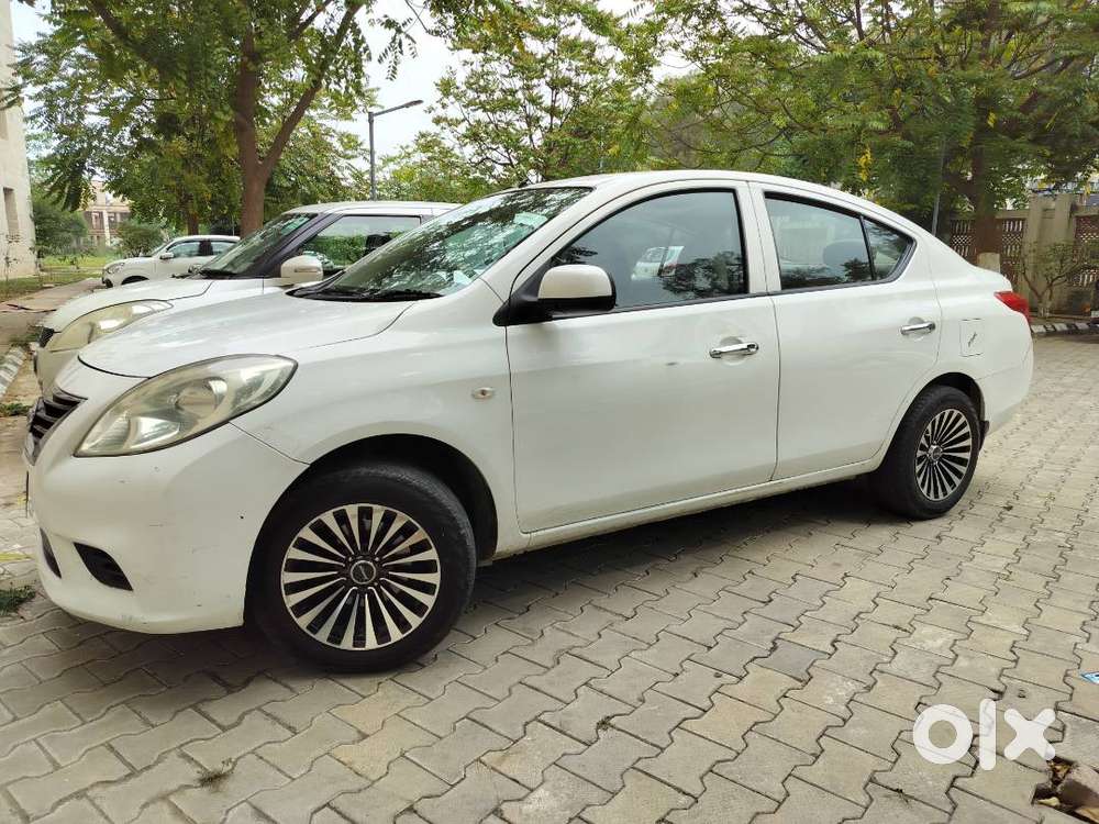 January 2012 Model Kept With Care By Owner ( Govt Officer)