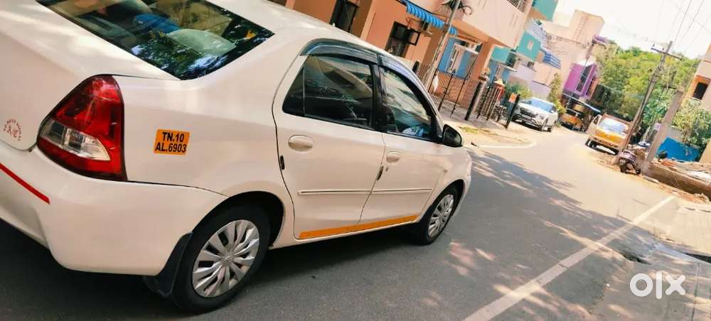 Toyota Etios 2013.