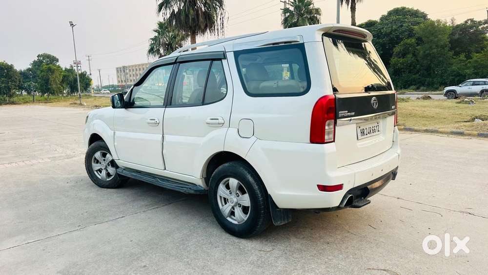 Tata Safari Storme Ex, 2013, Diesel