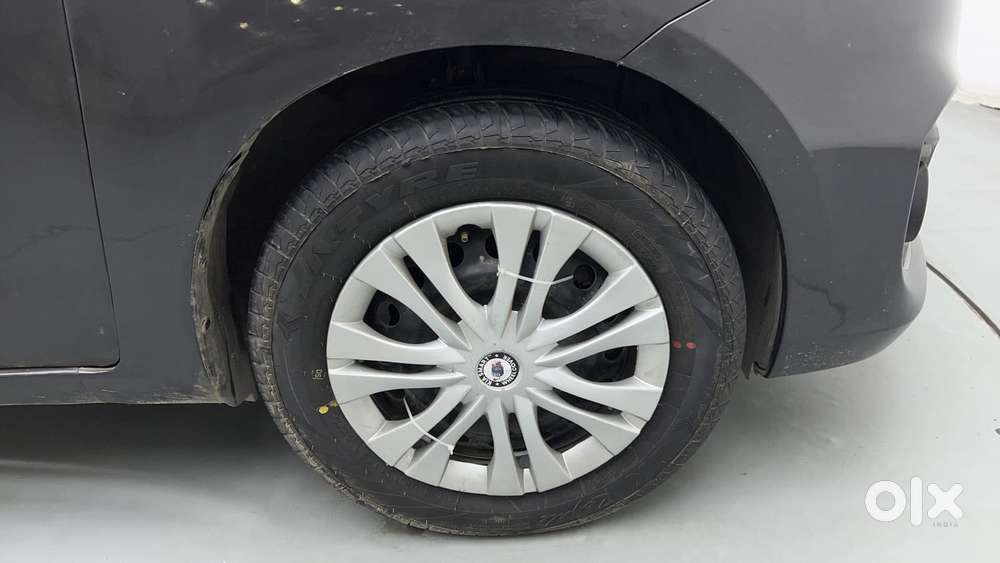 Maruti Suzuki Ertiga 2012-2015 Vxi Cng, 2016, Cng & Hybrids