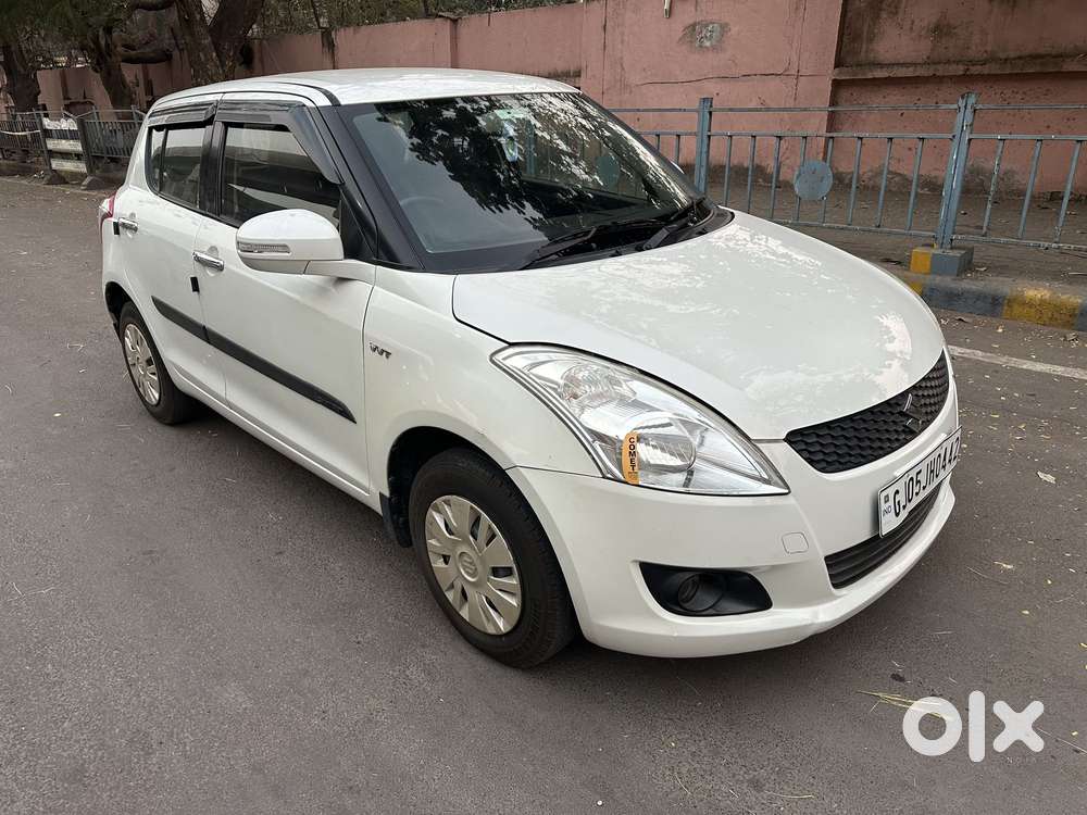 Maruti Suzuki Swift 1.2 Vxi (o), 2014, Petrol