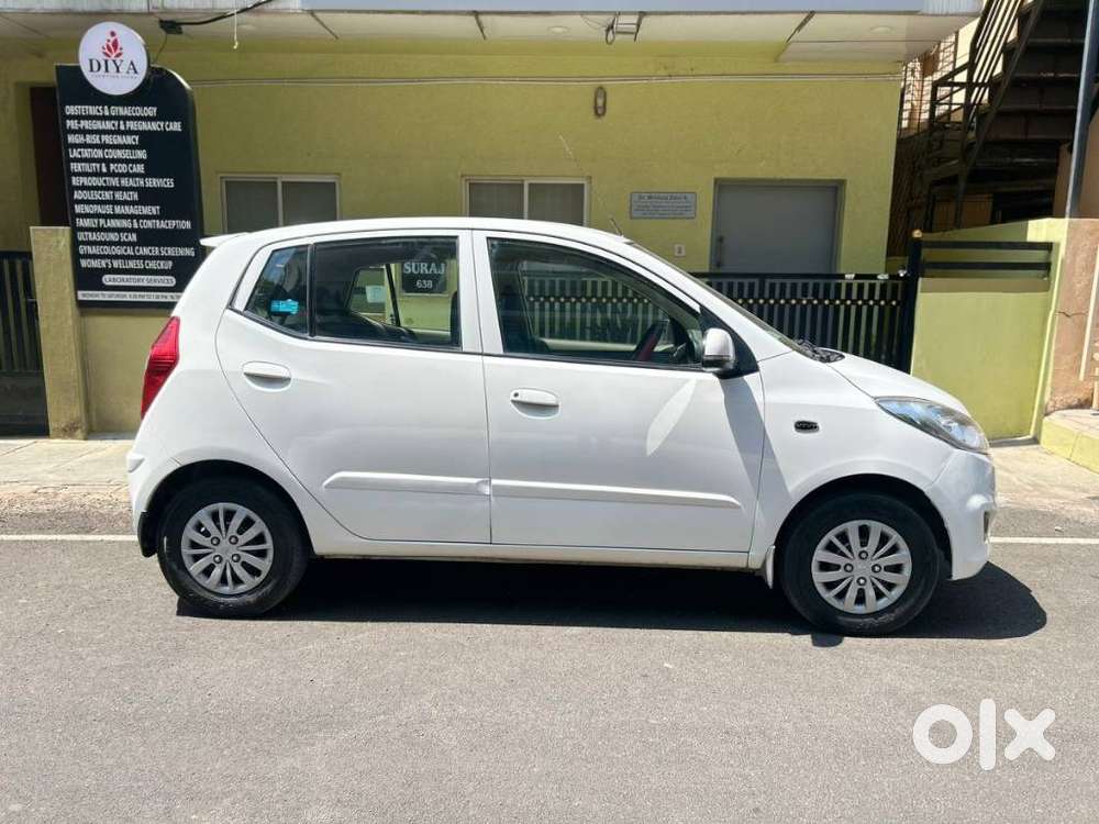 Hyundai I10 Sportz 1.2 Automatic Kappa2, 2013, Petrol