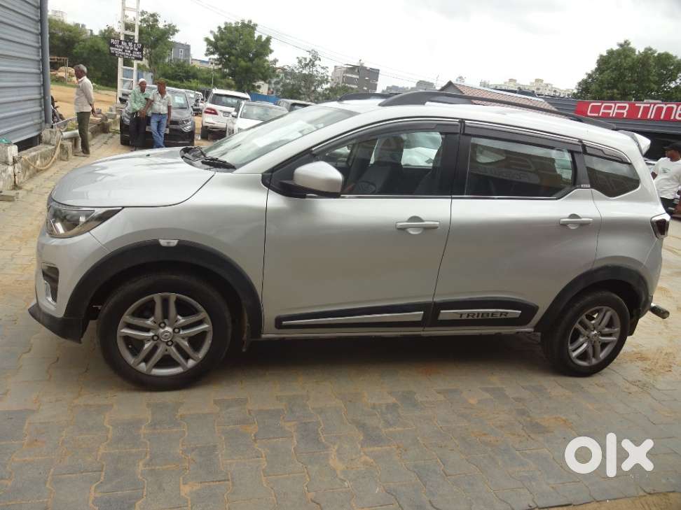 Renault Triber Rxz, 2020, Petrol