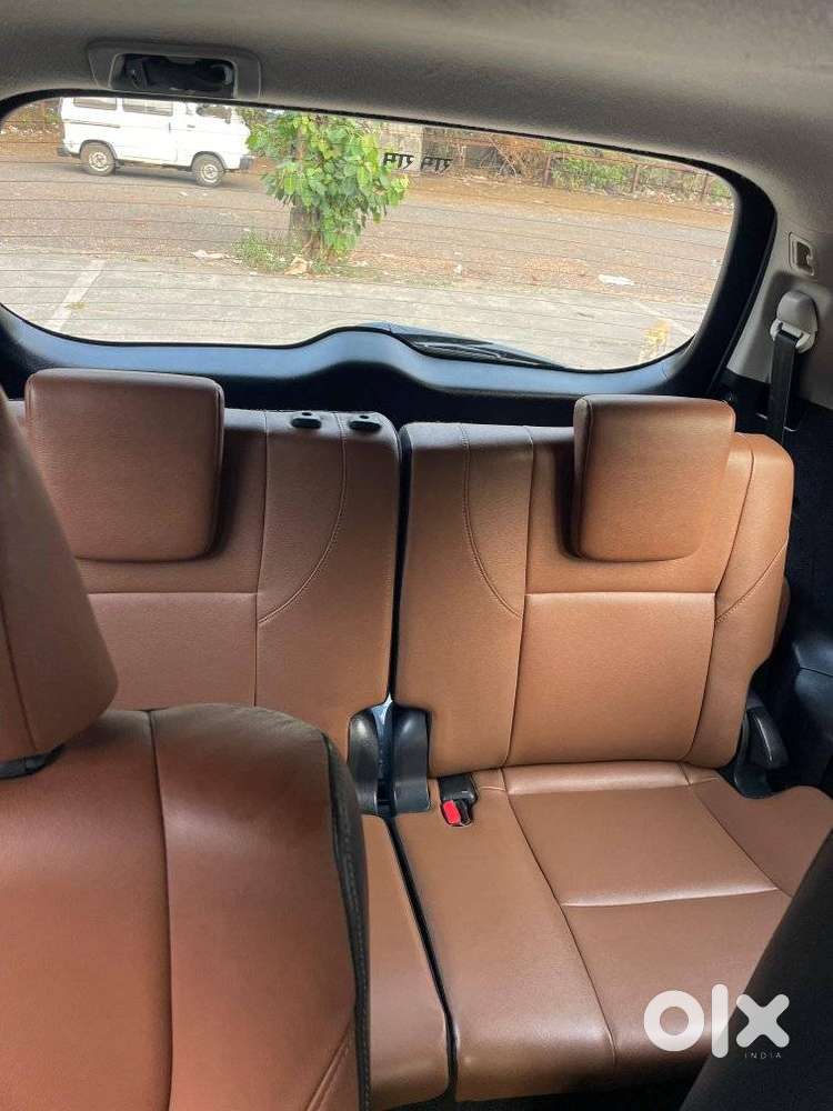 Toyota Innova Crysta