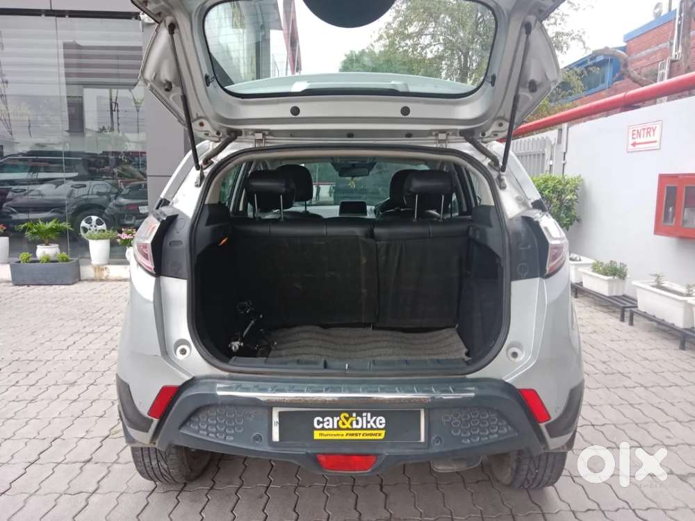 Tata Nexon 1.2 Revotron Xz Plus, 2018, Petrol