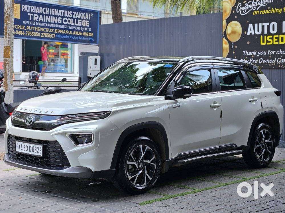 Toyota Urban Cruiser Hyryder 1.5 V Hybrid, 2024, Petrol