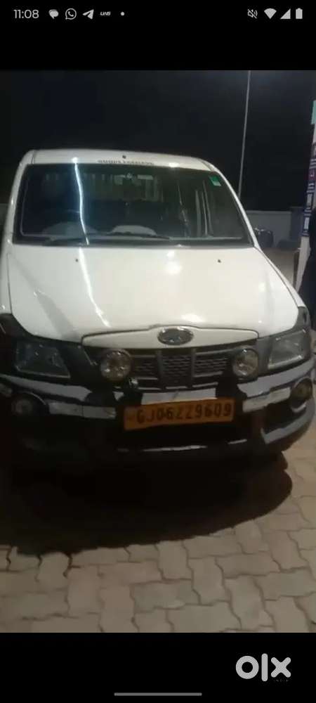Mahindra Genio 2014 Diesel Well Maintained