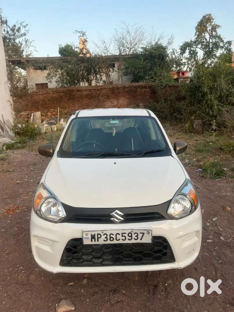 Very Good Condition Gadi Me Koi Kam Nhi Hai Or Back Camera Lag Hai