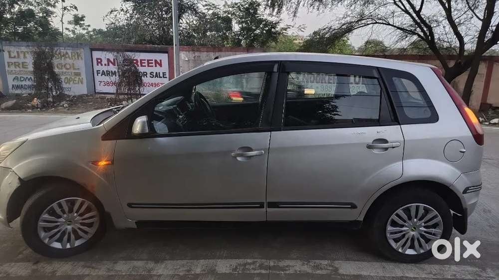 Ford Figo 2013 Diesel 80000 Km Driven
