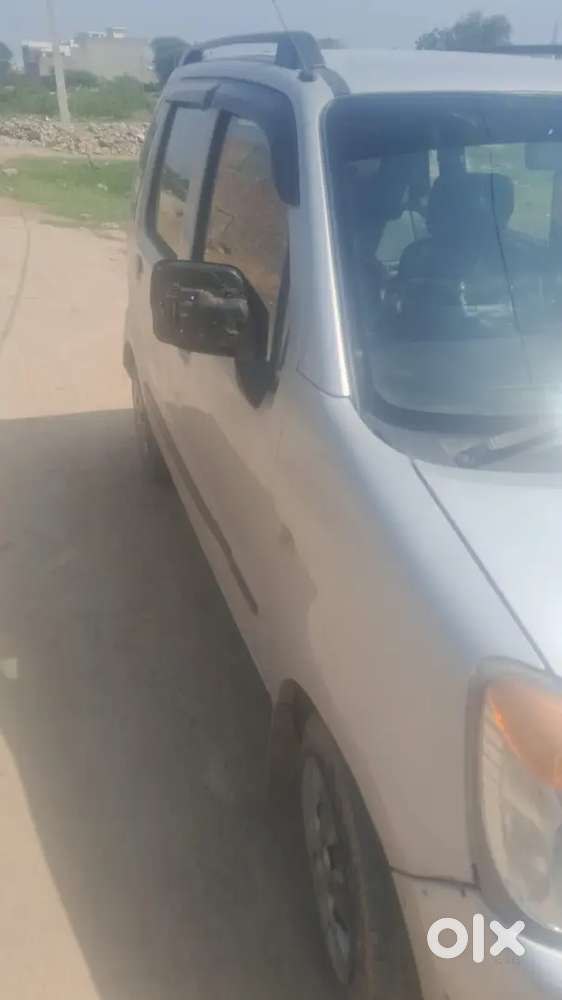 G Wagon (petrol + Cng)